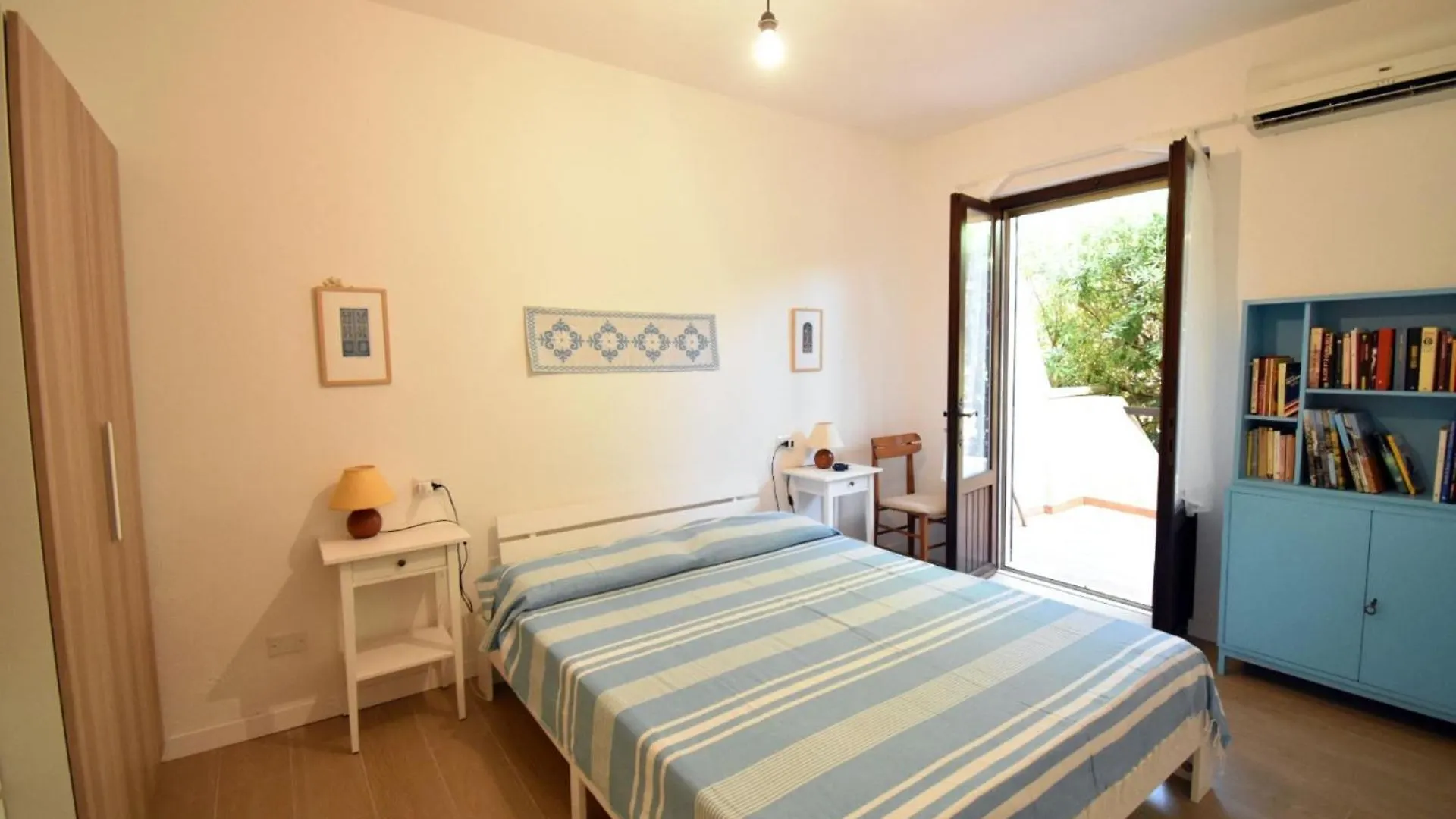 Casa Vacanze Il Bouganville Chia Italy
